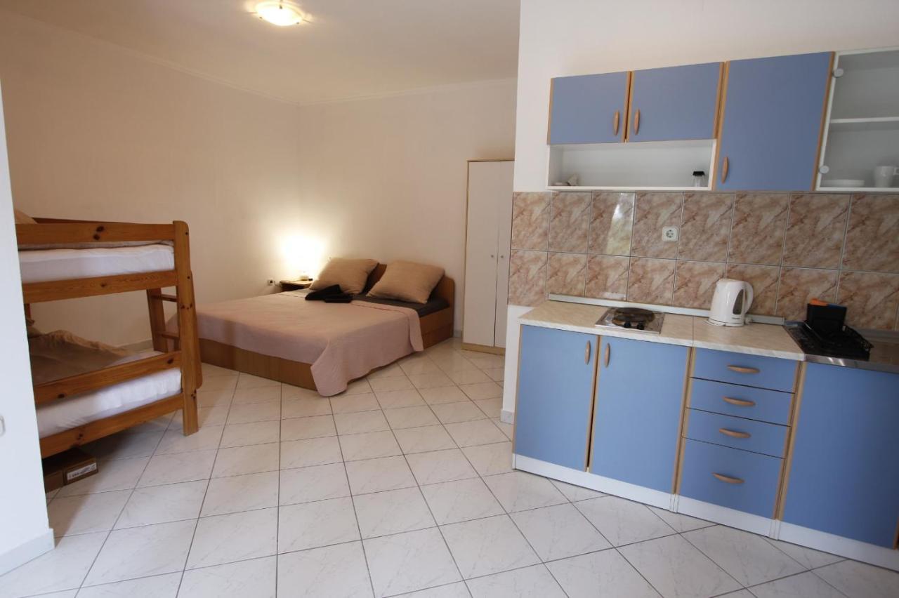 Apartmani Nika Bibinje Eksteriør billede